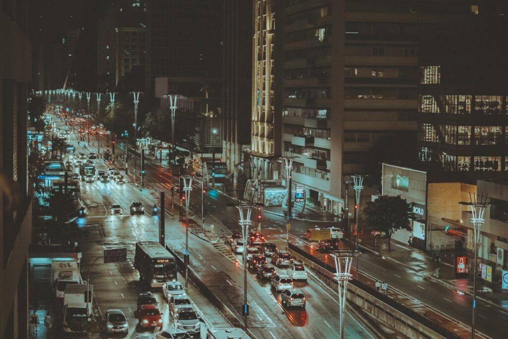 Descubra Como a Chuva em São Paulo Transforma a Cidade- Dicas para Aproveitar o Clima! - Portal Sampa