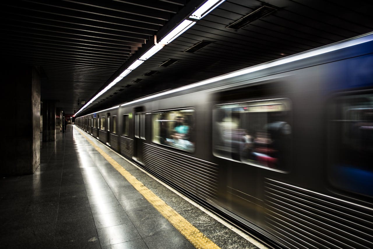 Estações de Metrô mais próximas da Avenida Paulista - www.portalsampa.com.br