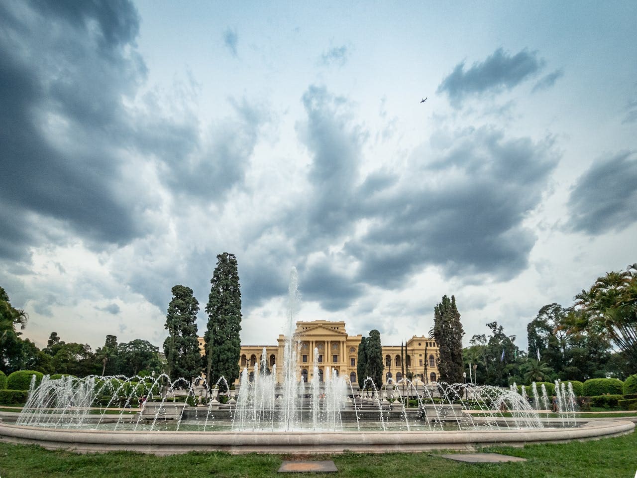 Parabéns, São Paulo! Guia Completo dos 472 Anos da Cidade - Portal Sampa www.portalsampa.com.br